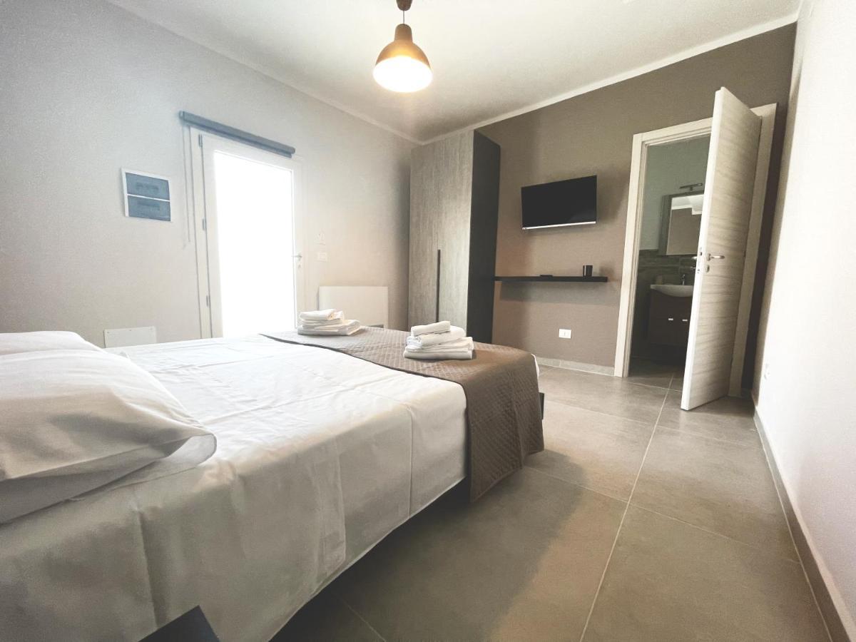 B&B Il Tirreno Cipollina Екстер'єр фото