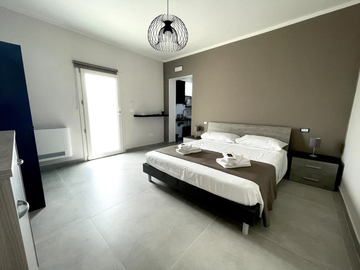 B&B Il Tirreno Cipollina Екстер'єр фото