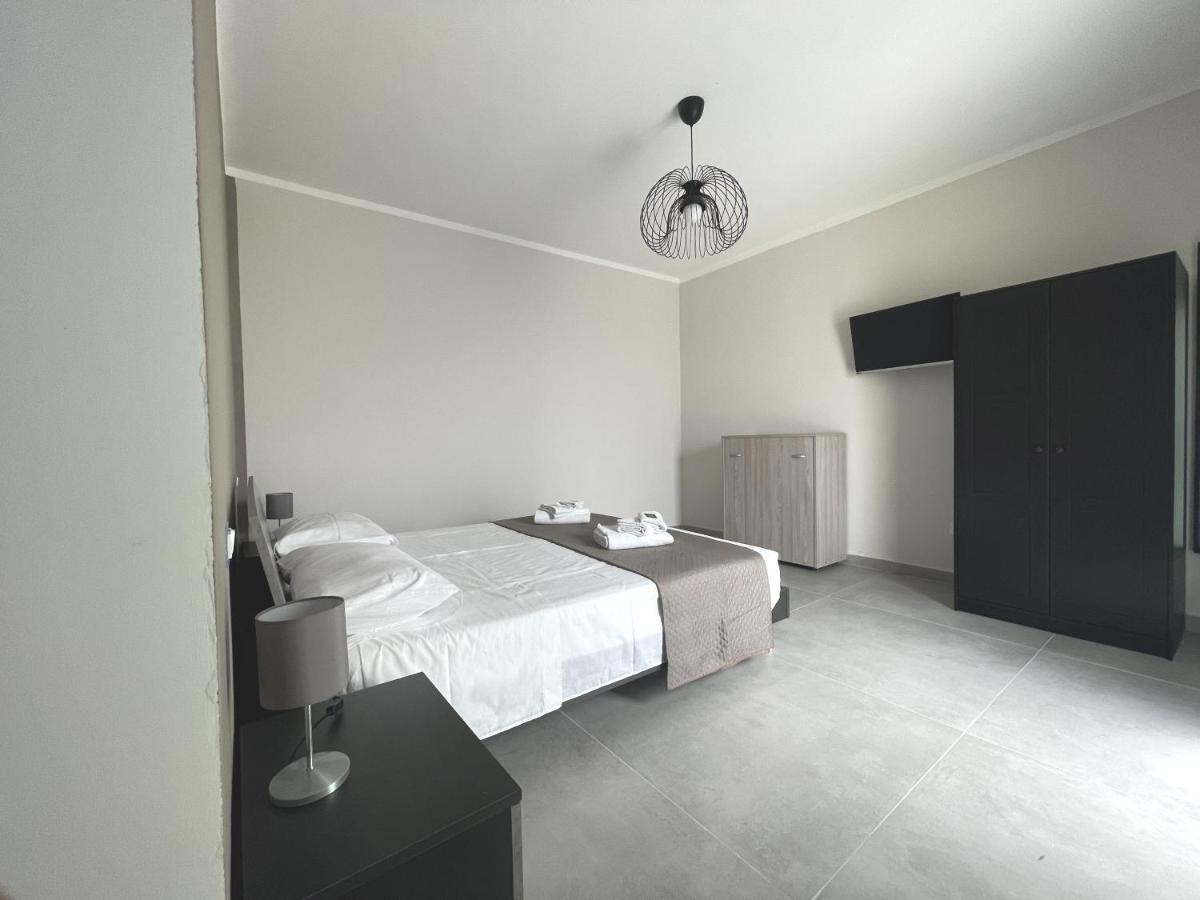 B&B Il Tirreno Cipollina Екстер'єр фото